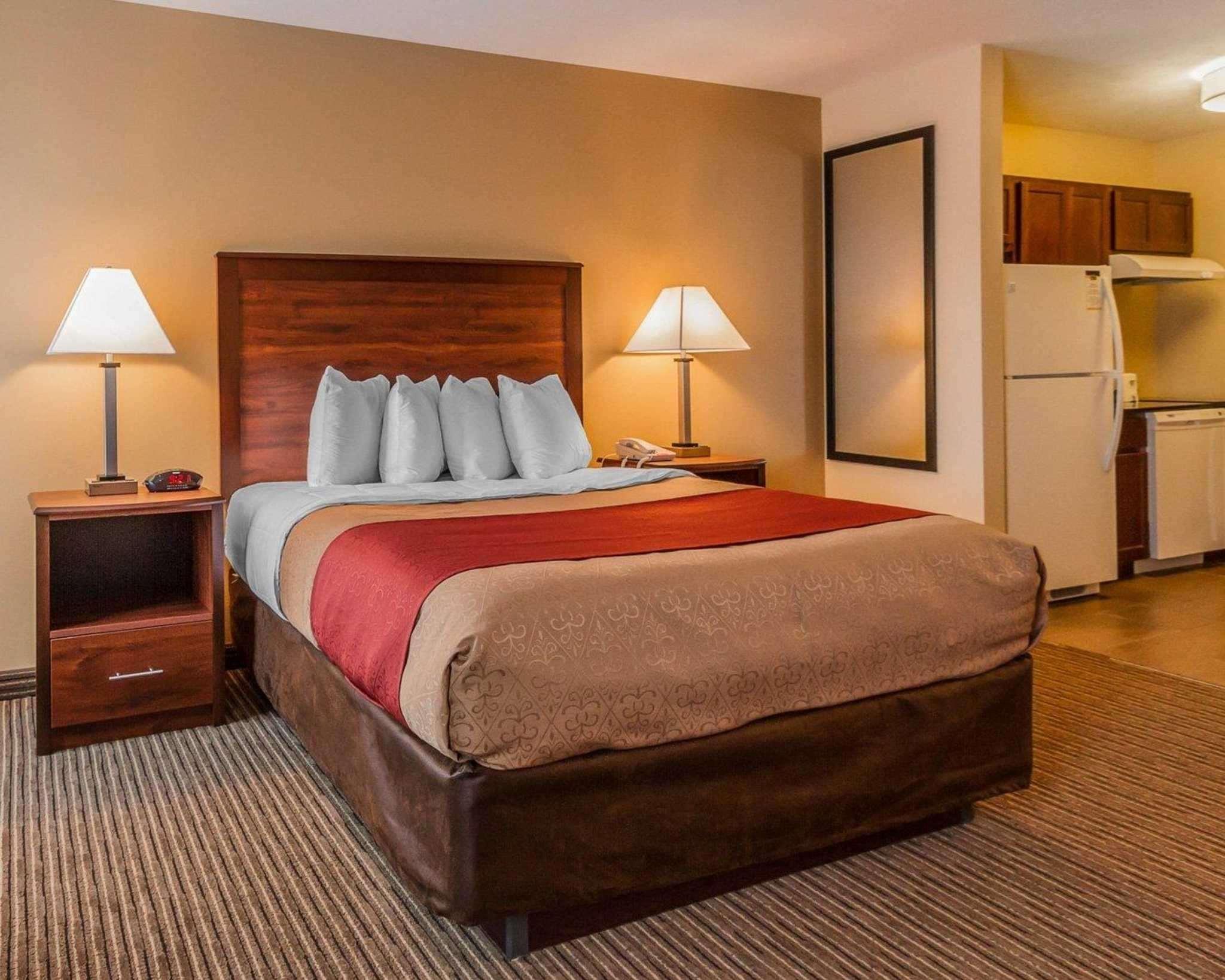 Mainstay Suites גראנד איילנד מראה חיצוני תמונה