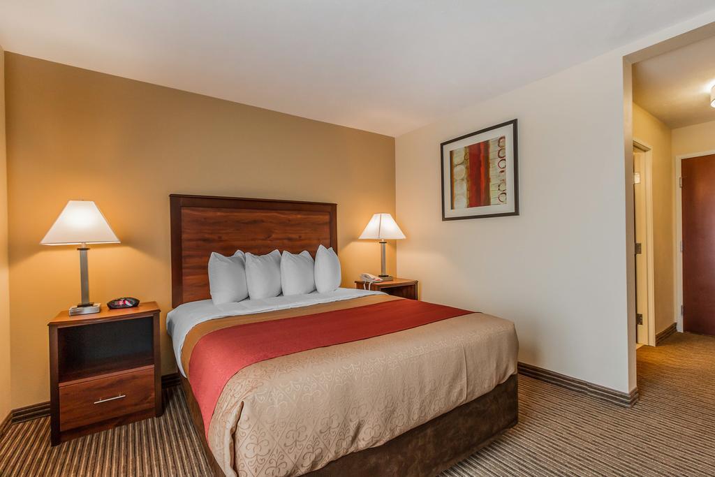 Mainstay Suites גראנד איילנד מראה חיצוני תמונה