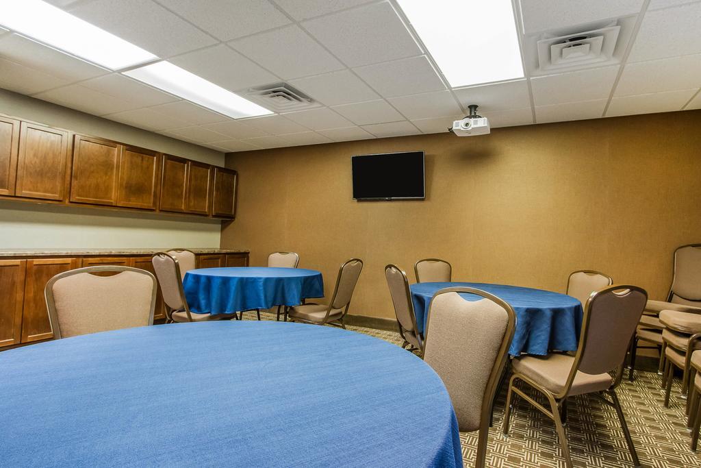 Mainstay Suites גראנד איילנד מראה חיצוני תמונה